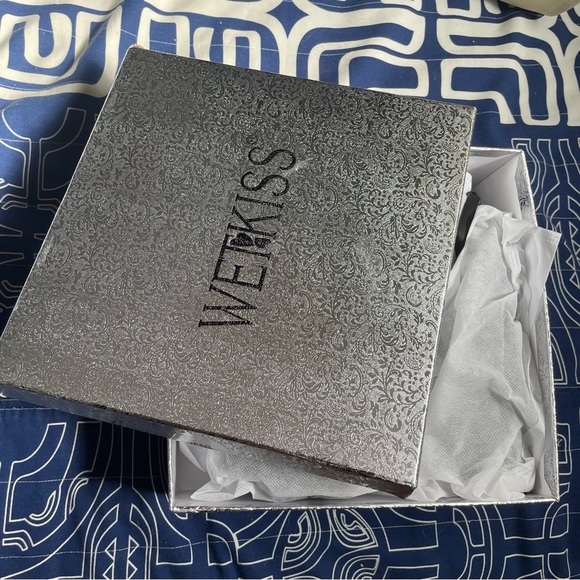 Platform satin heels - Picture 6 of 13